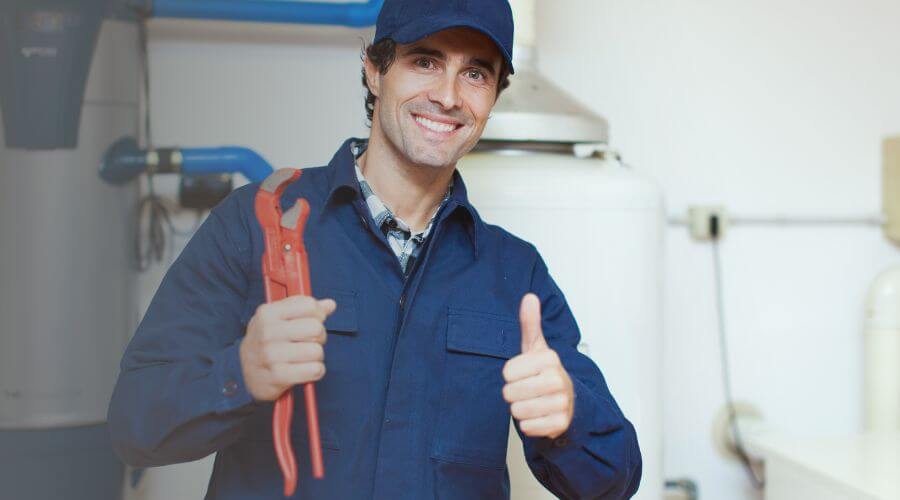 Expert burst pipe repair services in Edmonton, KY